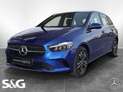 Metalliclack spektralblau Gebraucht 2024 Mercedes B250e Progressive Van / Kleinbus | 29.480 € (Superpreis)