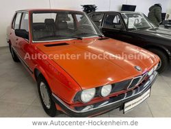 Rot Gebraucht 1985 BMW 520 Limousine | 9.999 €
