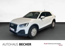 Arkonaweiß Gebraucht 2024 Audi Q2 Advanced SUV | 25.690 € (Fairer Preis)