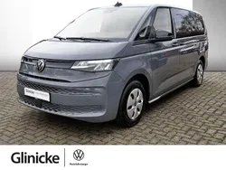 Grau Gebraucht 2024 VW T7 Basis Van | 47.780 € (Fairer Preis)