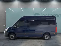 Blau Gebraucht 2024 Mercedes Sprinter Van | 66.399 €