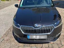 Schwarz Gebraucht 2020 Skoda Fabia Best of Kombi | 15.000 € (Guter Preis)