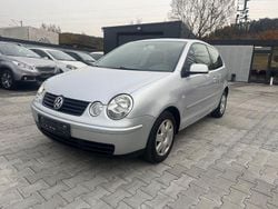 Silber Gebraucht 2002 VW Polo Highline Kleinwagen | 2.700 € (Etwas zu teuer)
