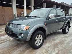 Grün Gebraucht 2006 Mitsubishi L200 Intense Abholung | 6.900 € (Fairer Preis)