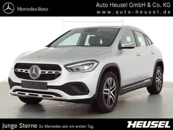 Silber Gebraucht 2022 Mercedes GLA180 SUV | 36.900 € (Teuer)