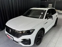 Weiß Gebraucht 2020 VW Touareg R-line SUV | 59.999 € (Fairer Preis)