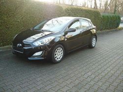 Schwarz Gebraucht 2012 Hyundai i30 Classic Limousine | 4.400 € (Fairer Preis)
