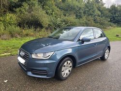 Blau Gebraucht 2016 Audi A1 Sportback Kleinwagen | 10.500 € (Fairer Preis)