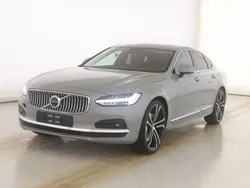 Vapour grey / metallic Gebraucht 2024 Volvo S90 Ultimate Limousine | 44.900 € (Guter Preis)