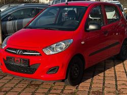 Rot Gebraucht 2011 Hyundai i10 Kleinwagen | 2.500 € (Fairer Preis)