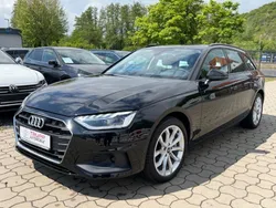 Schwarz Gebraucht 2021 Audi A4 Ambiente Kombi | 27.900 € (Fairer Preis)