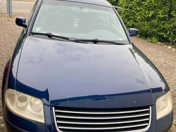 Blau Gebraucht 2003 VW Passat Basis Limousine | 1.200 € (Superpreis)