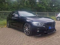 Schwarz Gebraucht 2018 BMW 320 M Sport Kombi | 17.500 € (Guter Preis)