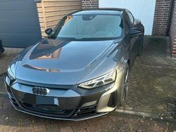 Grau Gebraucht 2022 Audi e-tron GT quattro Ambiente Limousine | 49.900 €