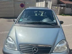 Blau Gebraucht 2002 Mercedes A160 Elegance Van / Kleinbus | 1.600 € (Fairer Preis)