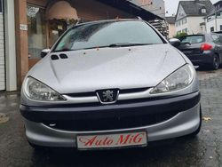 Gris aluminium Gebraucht 2004 Peugeot 206 Filou Kombi | 2.199 € (Etwas zu teuer)