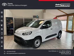 Weiß Neu 2025 Toyota Proace City Van | 27.890 € (Guter Preis)