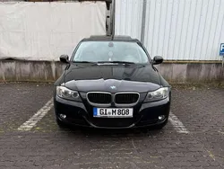 Schwarz Gebraucht 2010 BMW 320 Limousine | 9.999 € (Teuer)