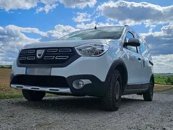 Weiß Gebraucht 2019 Dacia Dokker Stepway Van | 10.000 €