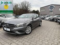 Grau Gebraucht 2014 Mercedes A180 Limousine | 14.499 € (Fairer Preis)