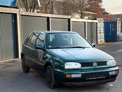 Grün Gebraucht 1996 VW Golf III Kombi | 1.850 € (Guter Preis)