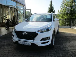 Polar white / sol Gebraucht 2019 Hyundai Tucson Select SUV | 18.690 € (Fairer Preis)