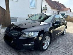 Schwarz Gebraucht 2015 Skoda Octavia vRS Limousine | 11.000 € (Fairer Preis)