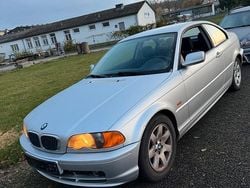 Silber Gebraucht 2002 BMW 318 Coupé | 2.750 € (Guter Preis)