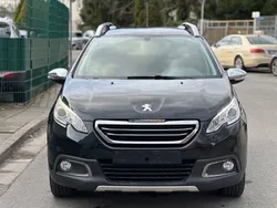 Schwarz Gebraucht 2016 Peugeot 2008 Style SUV | 5.399 € (Guter Preis)