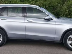Grau Gebraucht 2018 Mercedes GLC220 SUV | 26.500 € (Fairer Preis)