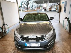 Grau Gebraucht 2012 Kia Optima Limousine | 8.200 € (Fairer Preis)