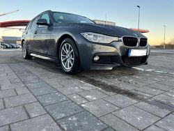 Grau Gebraucht 2015 BMW 320 M Sport Kombi | 11.550 € (Fairer Preis)