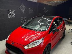 Rot Gebraucht 2016 Ford Fiesta ST-Line Limousine | 12.499 €