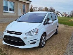 Weiß Gebraucht 2014 Ford S-MAX S Van / Kleinbus | 8.555 € (Fairer Preis)