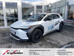 Weiß Gebraucht 2023 Toyota bZ4X Comfort SUV | 37.500 € (Teuer)
