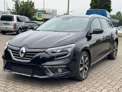 Schwarz Gebraucht 2020 Renault Mégane GrandTour Bose Edition Kombi | 17.900 € (Fairer Preis)