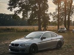 Grau Gebraucht 2010 BMW 335 M Sport Coupé | 19.200 € (Fairer Preis)