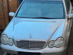 Silber Gebraucht 2003 Mercedes C200 Limousine | 4.500 € (Etwas zu teuer)