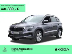 Graphitegrau metallic Neu 2025 Skoda Karoq Selection SUV | 39.980 € (Teuer)