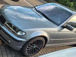 Grau Gebraucht 2005 BMW 325 Limousine | 2.200 € (Superpreis)