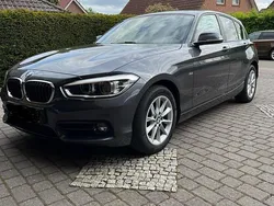 Grau Gebraucht 2016 BMW 118 Sport Line Kleinwagen | 17.000 € (Fairer Preis)