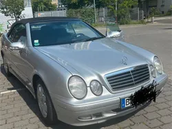 Silber Gebraucht 2002 Mercedes CLK200 Avantgarde Cabrio | 5.900 € (Fairer Preis)