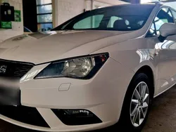 Weiß Gebraucht 2014 Seat Ibiza ST Kombi | 6.899 € (Fairer Preis)