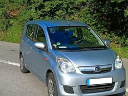 Silber Gebraucht 2008 Daihatsu Cuore Kleinwagen | 1.999 € (Fairer Preis)