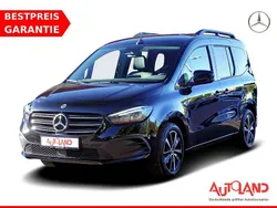 Schwarz Gebraucht 2023 Mercedes T180 Edition Van / Kleinbus | 29.950 € (Teuer)