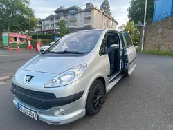 Silber Gebraucht 2006 Peugeot 1007 Filou Kleinwagen | 1.600 € (Guter Preis)