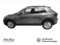 Grau (indiumgrau metallic) Gebraucht 2024 VW T-Roc Life SUV | 29.980 € (Fairer Preis)