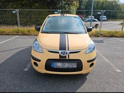 Gelb Gebraucht 2010 Hyundai i10 Kleinwagen | 3.200 €