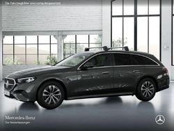 Grau Gebraucht 2024 Mercedes E220 Advanced Limousine | 43.990 € (Superpreis)
