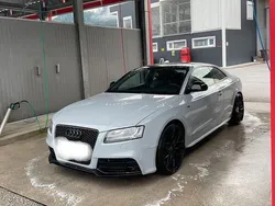 Grau Gebraucht 2010 Audi A5 Coupé | 15.400 €
